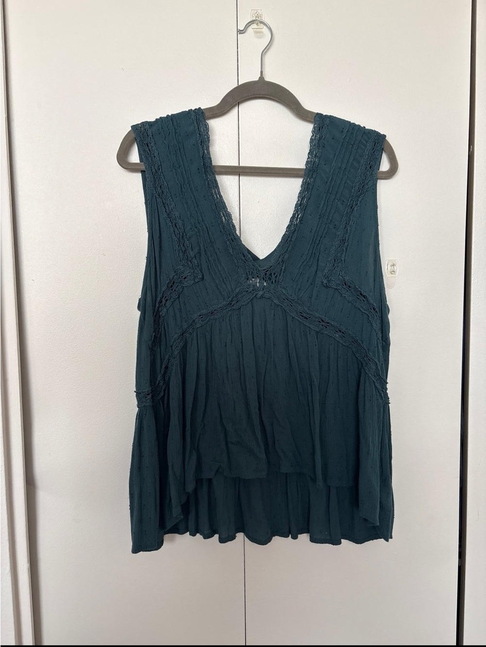 American Eagle XL Teal Lace Tank Top